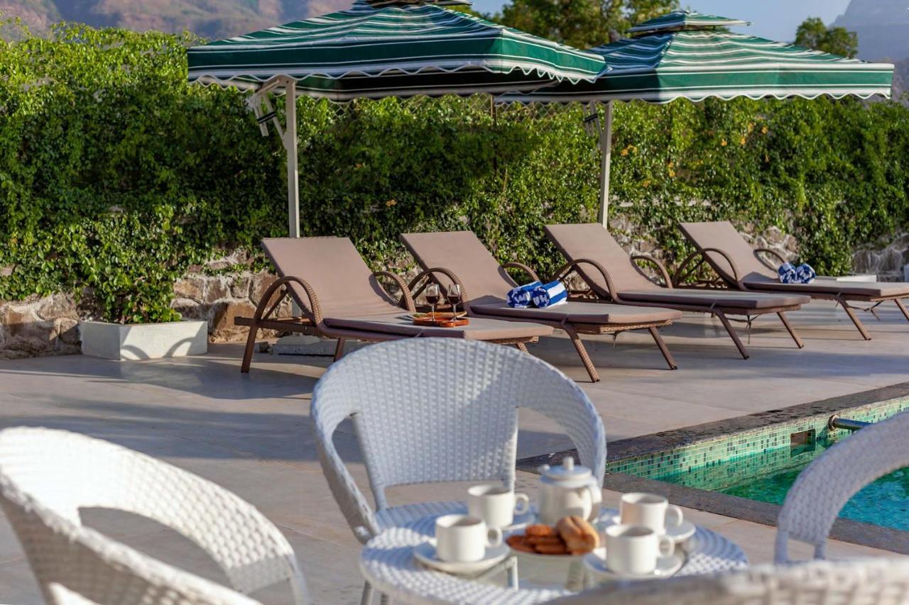 Natures Odyssey By Stayvista - Amidst Lush Greenery With Outdoor Pool And Indoor Activities Chinchavli Екстериор снимка