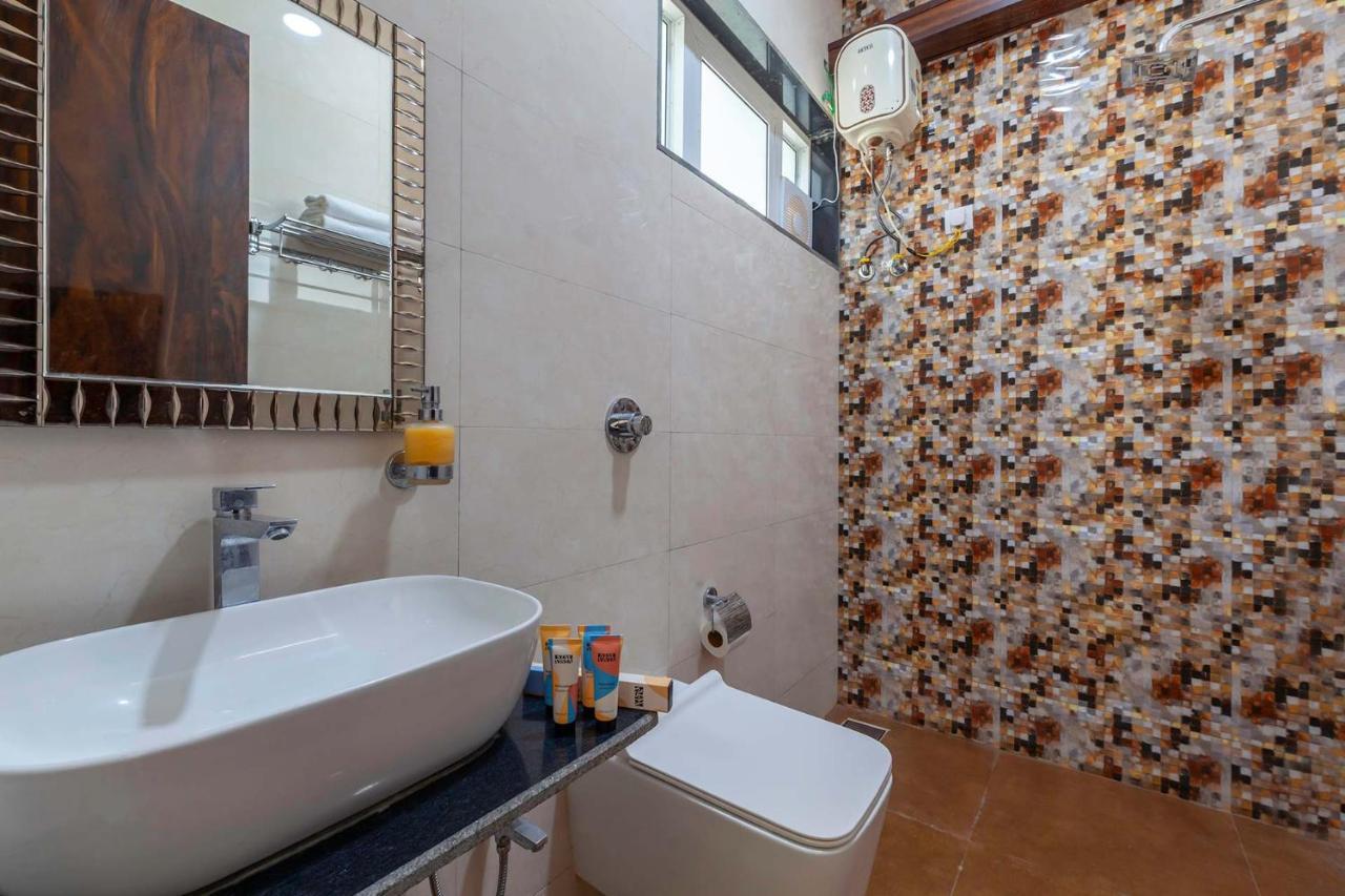Natures Odyssey By Stayvista - Amidst Lush Greenery With Outdoor Pool And Indoor Activities Chinchavli Екстериор снимка