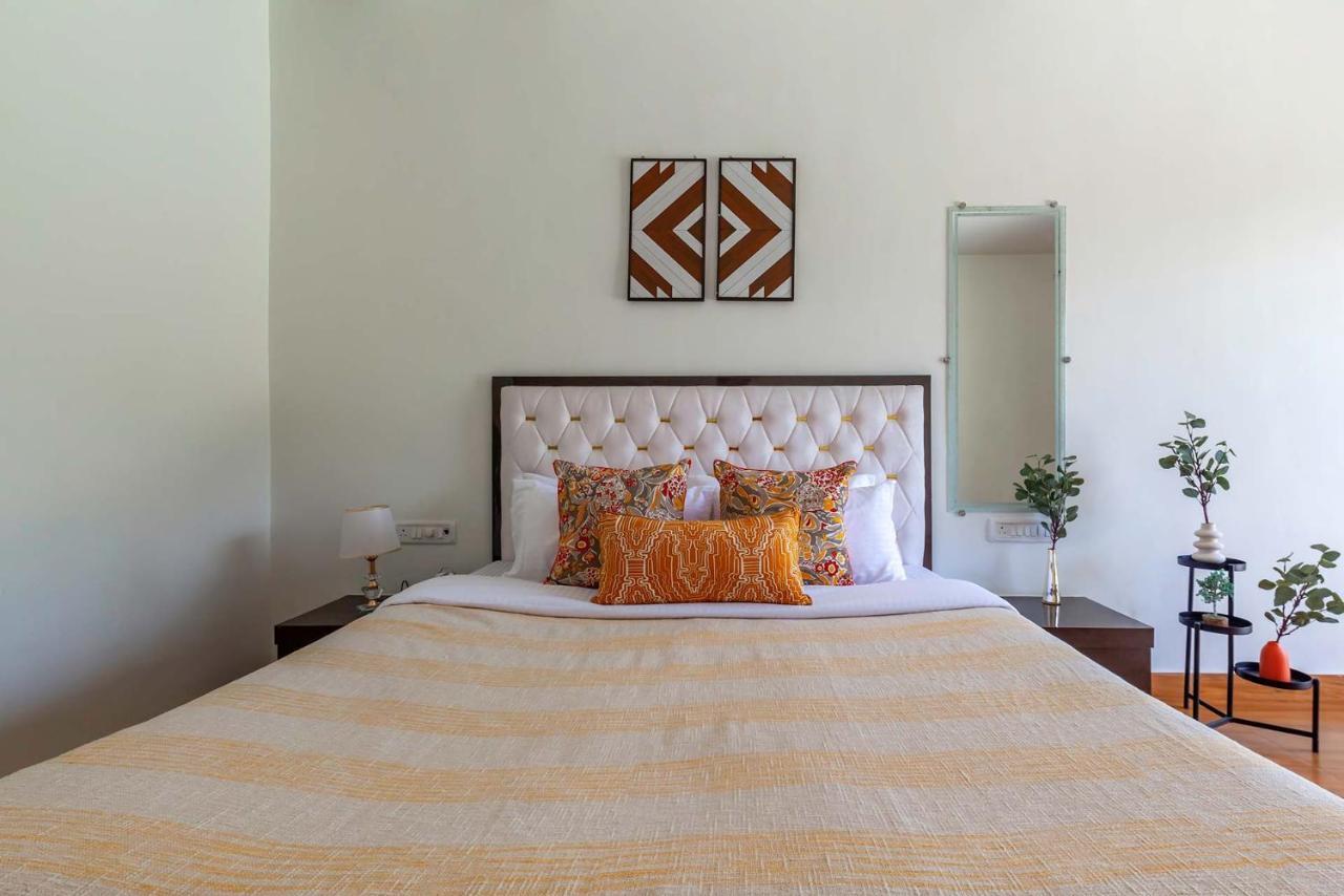 Natures Odyssey By Stayvista - Amidst Lush Greenery With Outdoor Pool And Indoor Activities Chinchavli Екстериор снимка