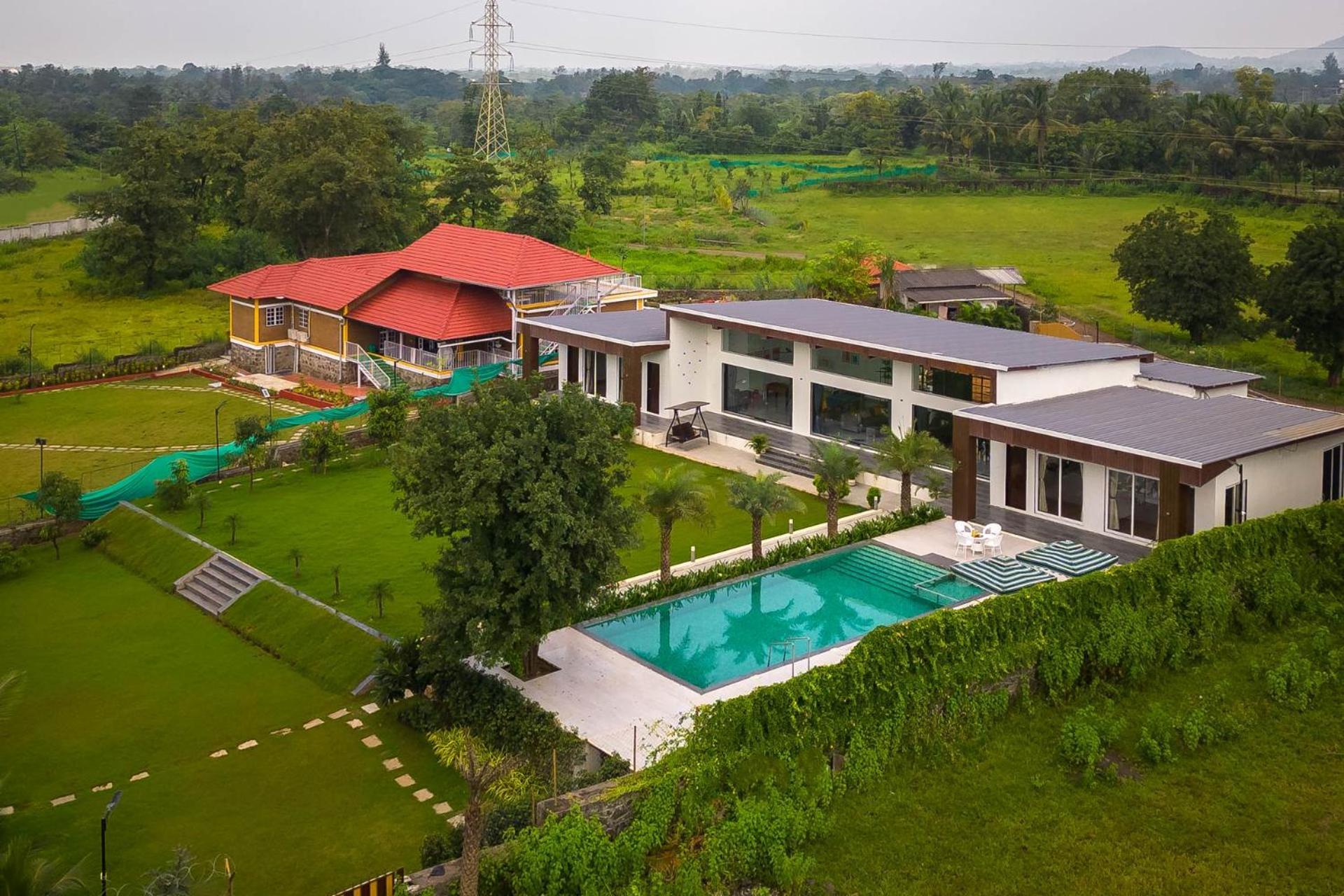 Natures Odyssey By Stayvista - Amidst Lush Greenery With Outdoor Pool And Indoor Activities Chinchavli Екстериор снимка